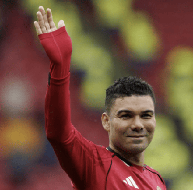 好稳啊，曼联3-1维拉，卡塞米罗、库尼亚与谢什科破门，比分中